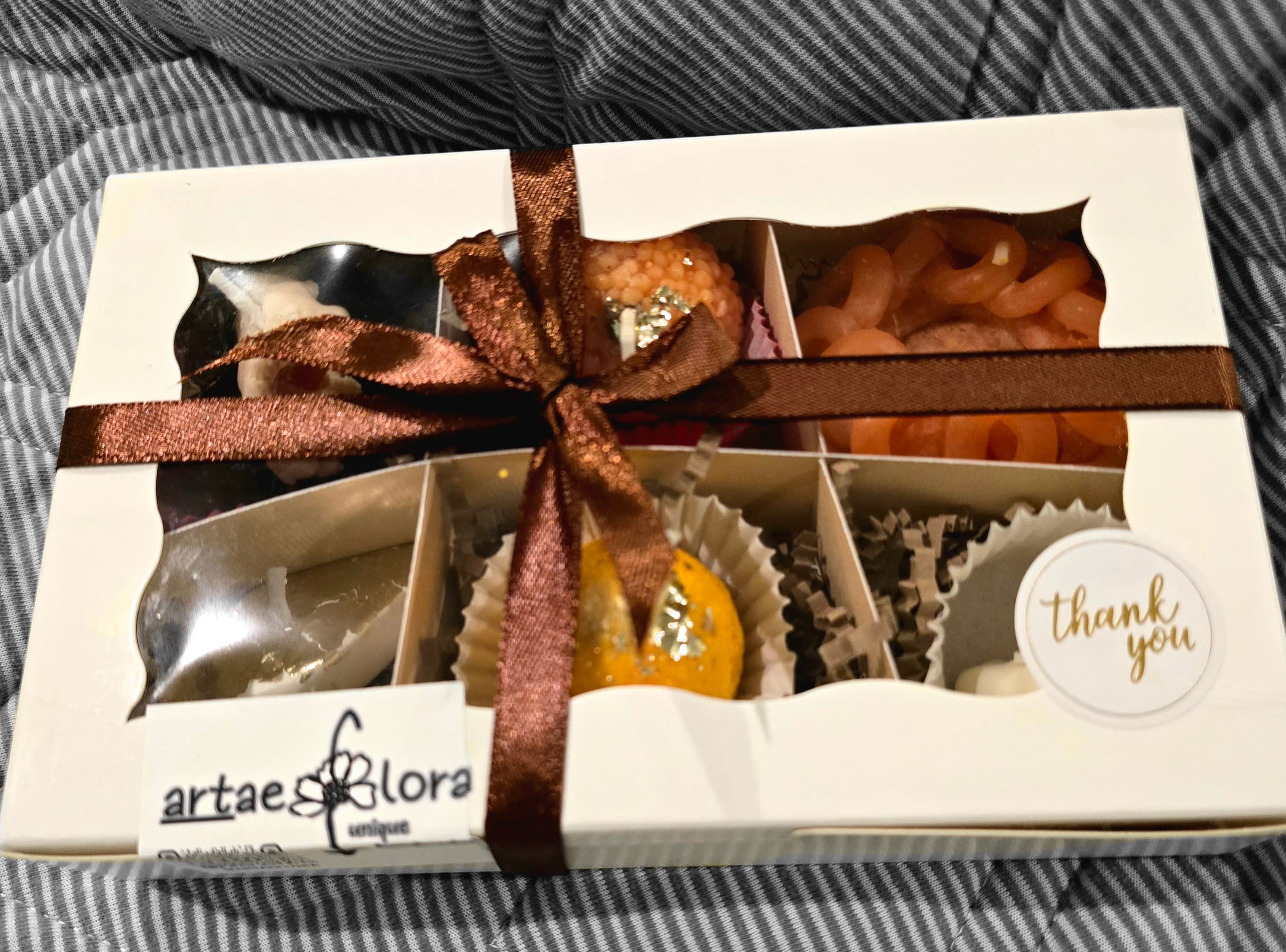 Handmade Assorted Mithai Candle Gift Box (6)